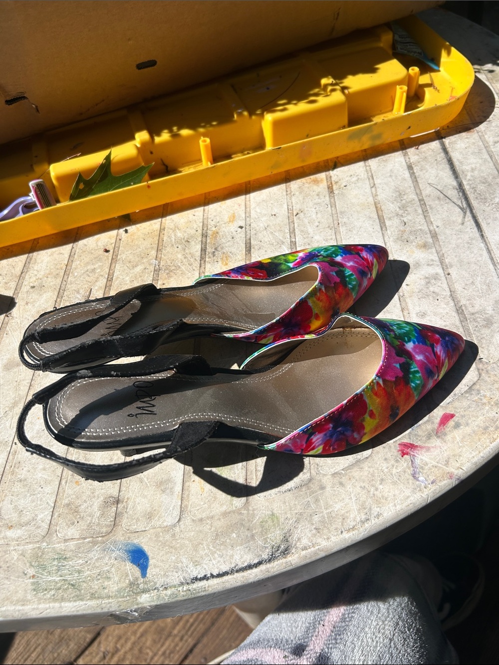 Colorful Floral Pointed-Toe Slingback Flats - Women's